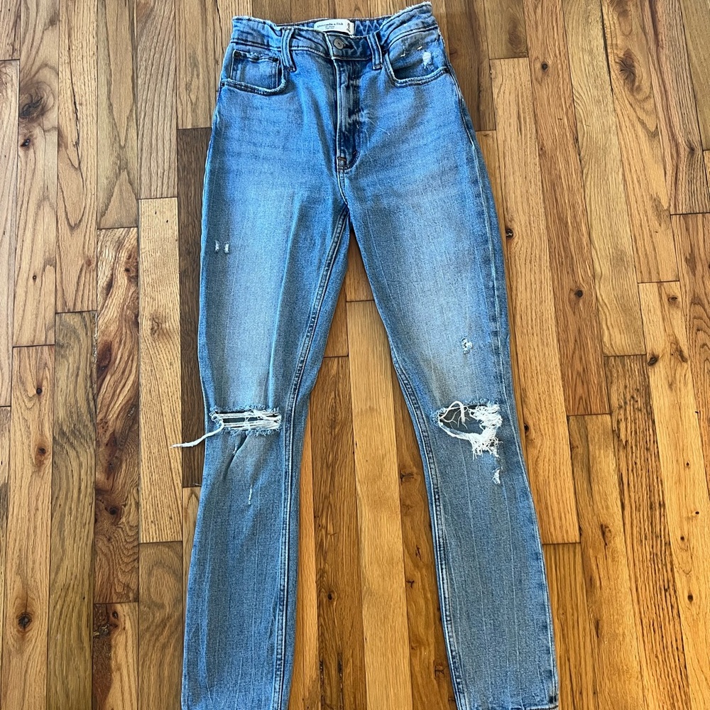 Abercrombie & Fitch Light Blue Distressed Skinny Jeans